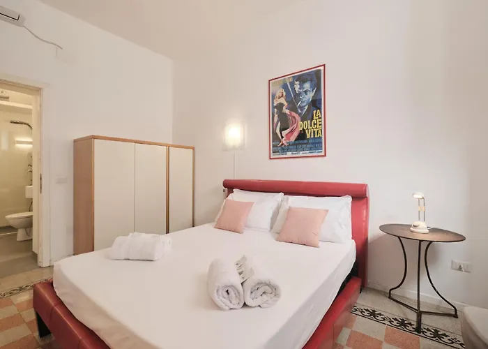 Termini Station 10 Minutes - Free Wi-fi & Netflix רומא