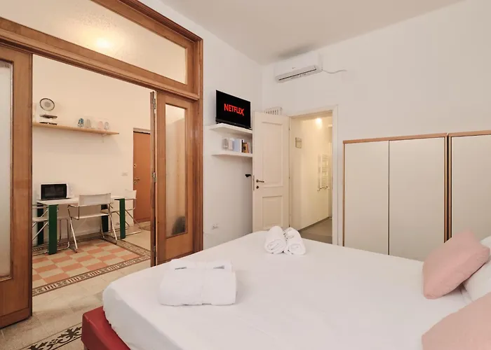 Termini Station 10 Minutes - Free Wi-fi & Netflix דירה